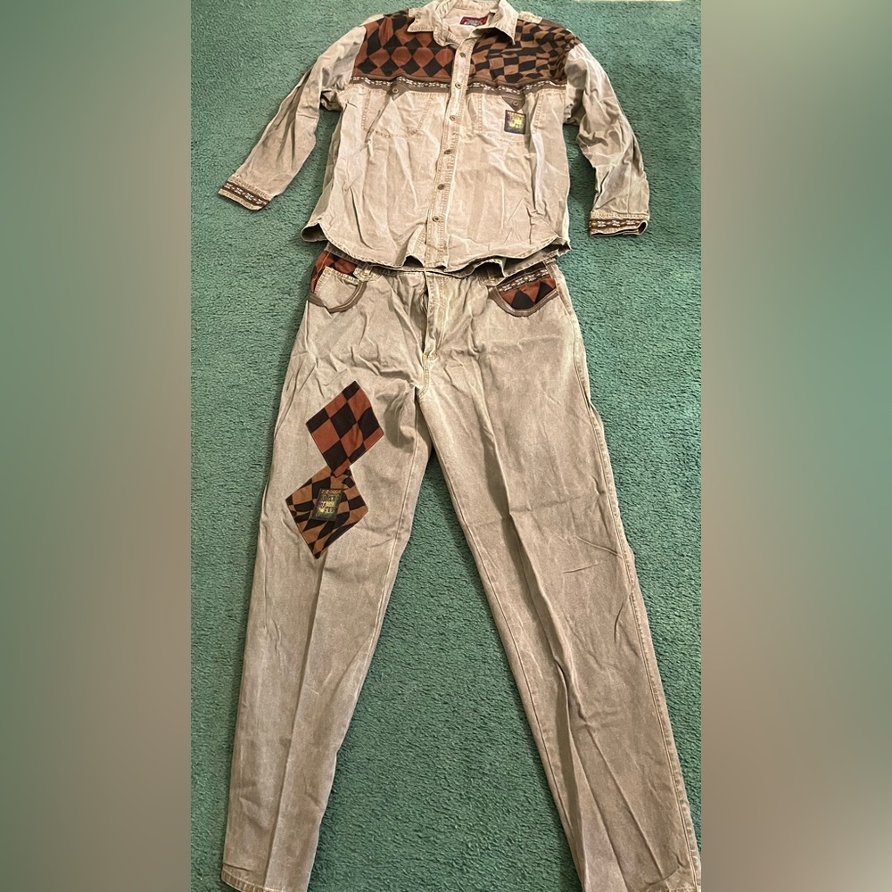 RARE Z ZIP CODE LONGSLEEVE DENIM SHIRT SIZE XL WITH MATCHING JEANS SIZE 40